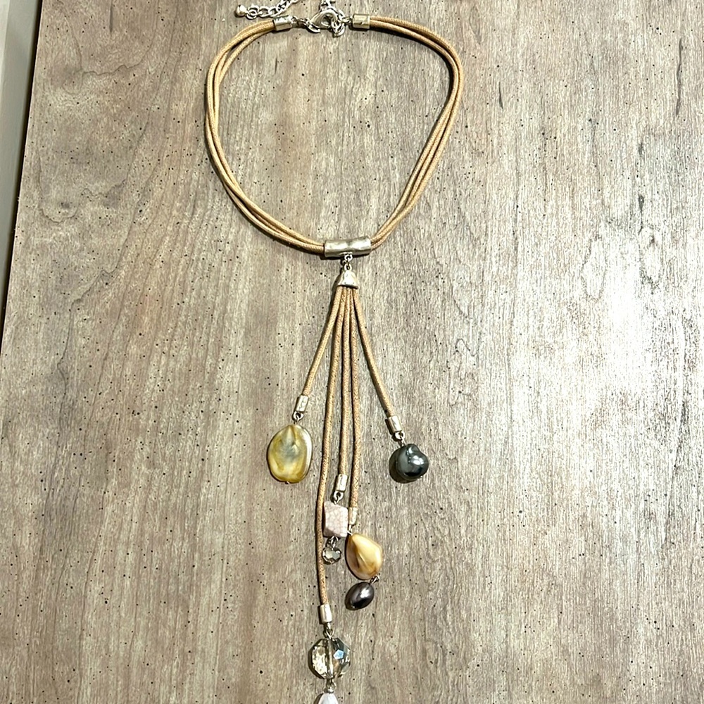 CHICO’S BEADED NECKLACE